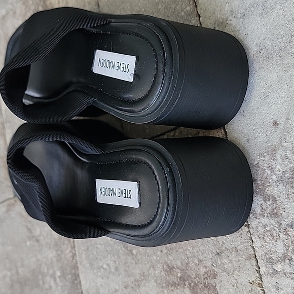 Steve Madden Platform Sandals Sz 8 Black - Picture 2 of 8